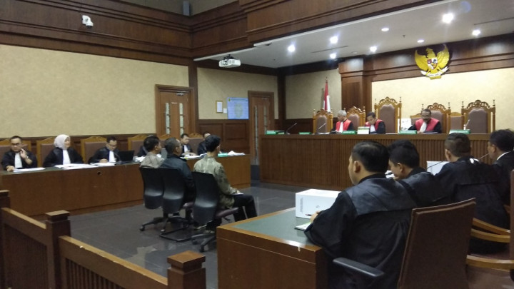 Tiga Eks Pegawai Pajak Didakwa Terima Suap Rp1,35 Miliar