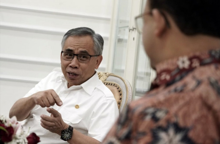 Antisipasi Virus Korona, OJK Siapkan Kebijakan Stimulus Perekonomian