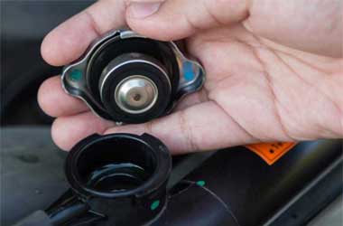 Peran Penting Tutup Radiator dalam Sistem Pendingin Mobil