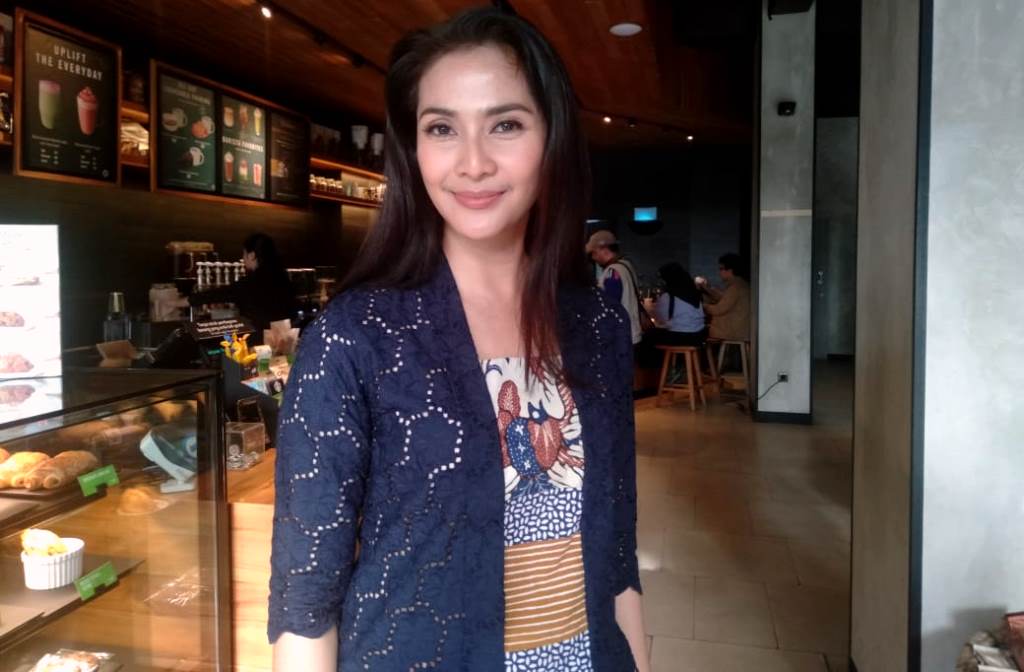 Aktris Maudy Koesnaedi butuh restu suami dalam meniti karier di dunia teater. (Foto: Krispen/Medcom.id)