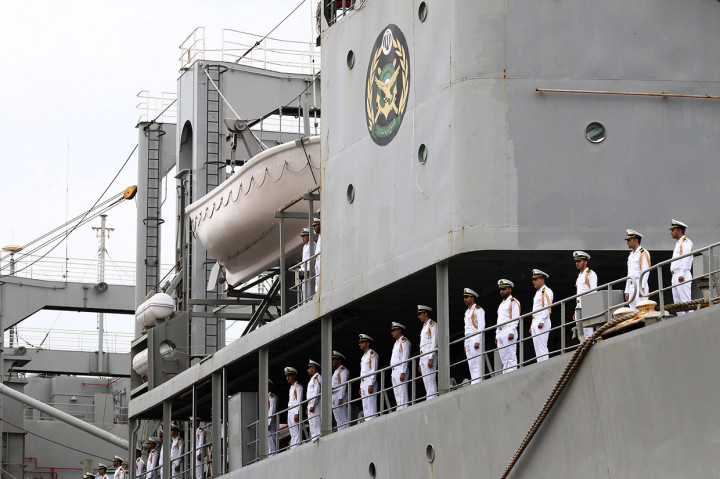 Kapal Perang Iran Bersandar di Tanjung Priok