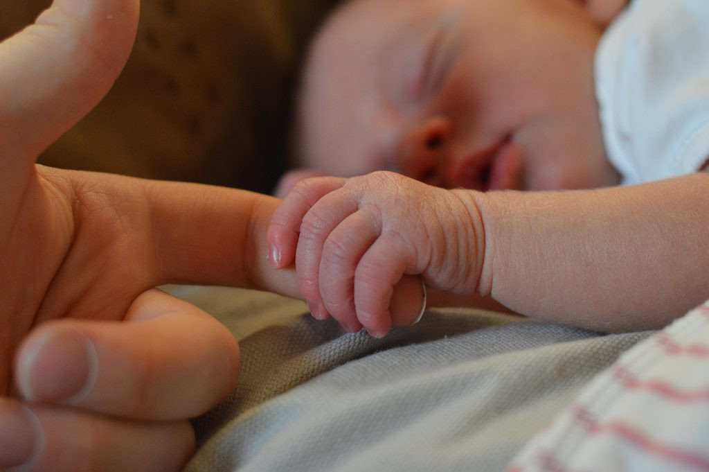 Jerawat bukan hanya masalah yang terjadi pada kulit remaja dan dewasa. Bayi juga dapat mengalami bintik-bintik merah pada kulit. (Ilustrasi/Pexels)
