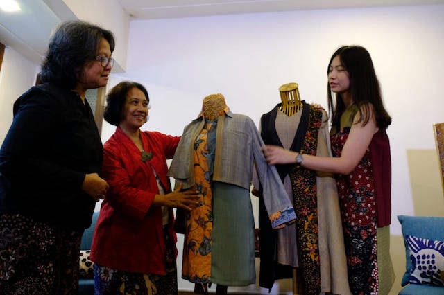 <i>Traveling</i> Makin Kece dengan Batik Lasem