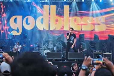 Energi Tak Ada Habisnya dari God Bless di Jogjarockarta 2020
