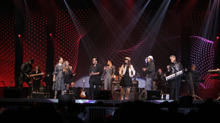 Aksi Memes dan Yuni Shara Tampil Bergantian di Java Jazz 2020