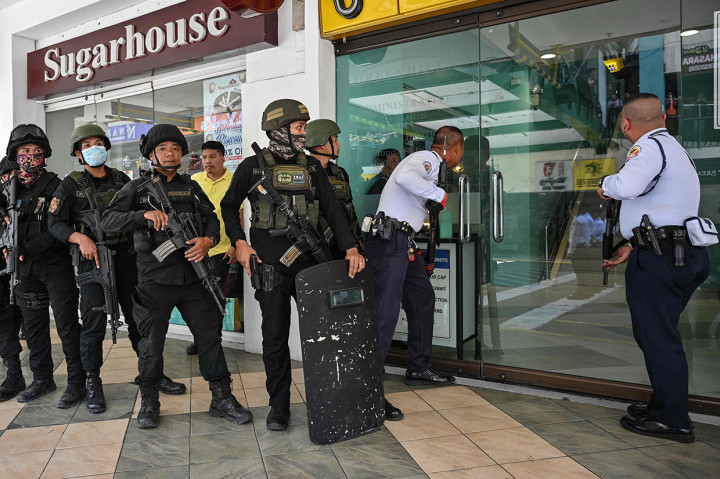 Eks Satpam Sandera 30 Orang di Mal Manila