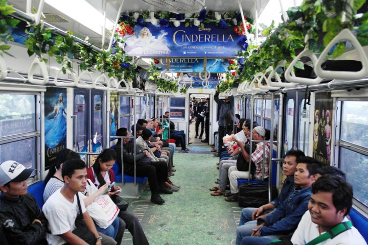 KRL Turut Antisipasi Penyebaran Virus Korona di Gerbong Kereta