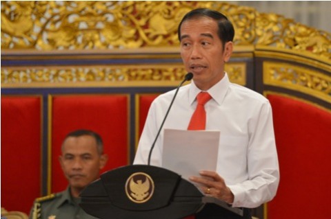 Jokowi Minta Kemendag Mitigasi Dampak Korona