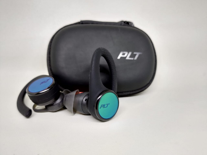 Plantronics BackBeat FIT 3200, Earphone Wireless Olahraga Menarik