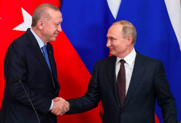 Erdogan dan Putin Umumkan Gencatan Senjata di Idlib