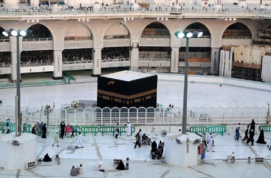 Ditutup akibat Korona, Jalur Tawaf di Saudi Kembali Dibuka