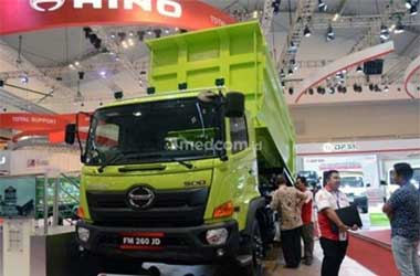 Sejarah Panjang Hino di Pasar Otomotif Indonesia