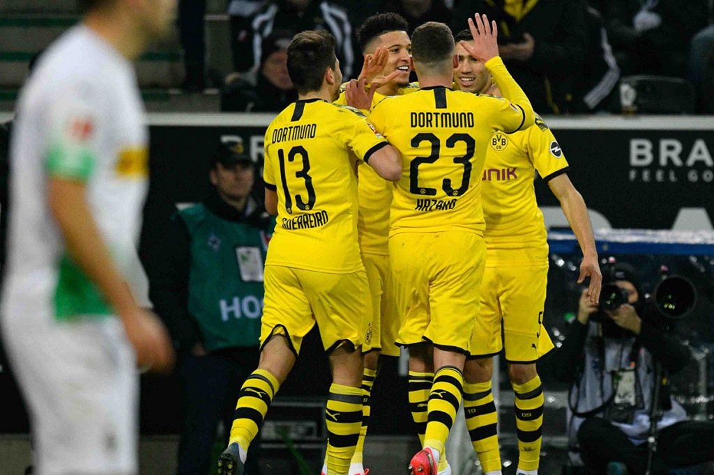 Dortmund Taklukkan Gladbach 2-1