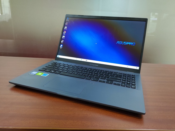 Asus ExpertBook P3540FB: Layar 15 Inci, Bodi Tipis, Baterai Awet