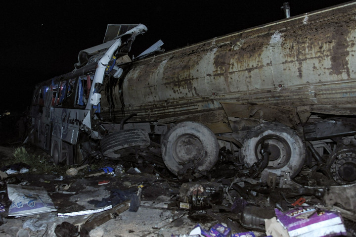 32 Orang Tewas dalam Kecelakaan Truk Tangki di Suriah