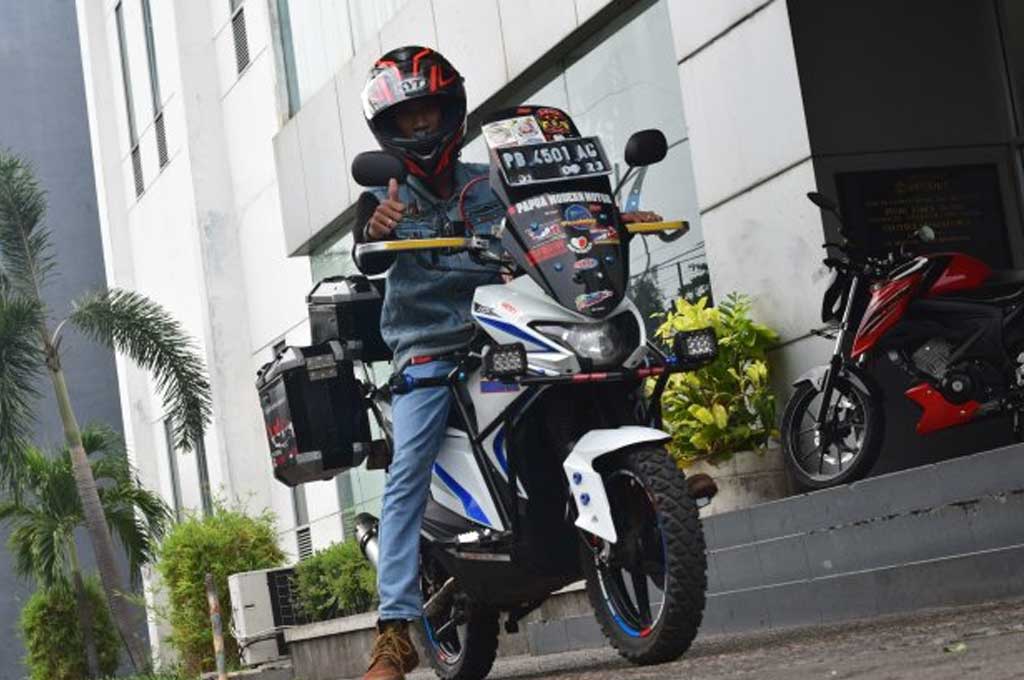 Perhatikan kondisi sepeda motor sebelum turing. Suzuki