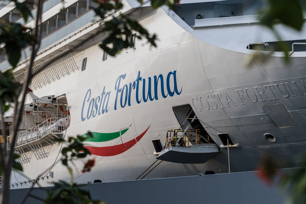 Kapal Pesiar Costa Fortuna Diizinkan Berlabuh di Singapura