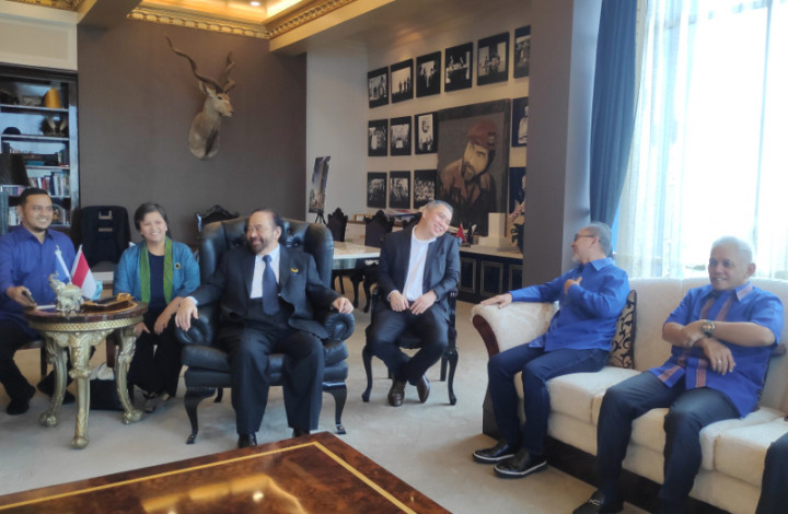 Zulhas Undang Surya Paloh Hadiri Pelantikan DPP PAN