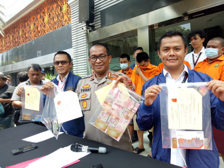 Rp1,14 Miliar Uang Haram Ditransfer ke 24 Rekening