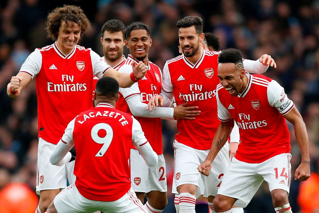 Para pemain Arsenal merayakan gol Alexandre Lacazette ke gawang West Ham (AFP/Ian Kington)