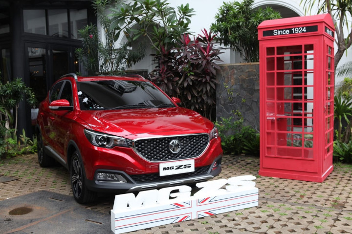 Adu Spek MG ZS dengan Honda HR-V, Beda Tipis