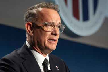 Kondisi Tom Hanks Pasca Terjangkit Korona