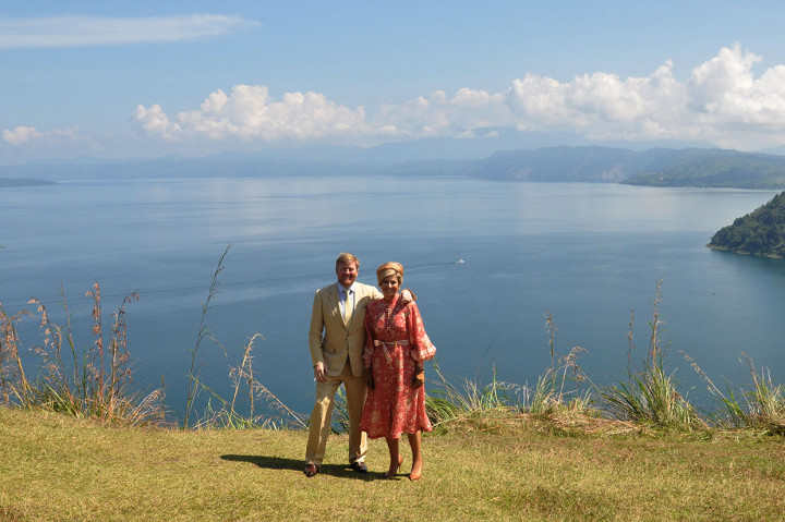 Raja dan Ratu Belanda Kunjungi Danau Toba