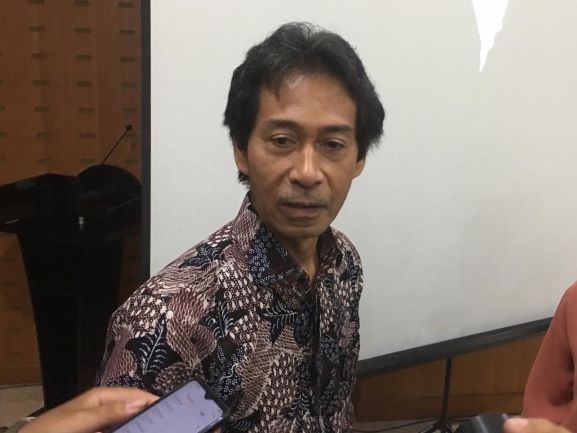 Dana BOS Boleh Dipakai Beli <i>Hand Sanitizer</i>