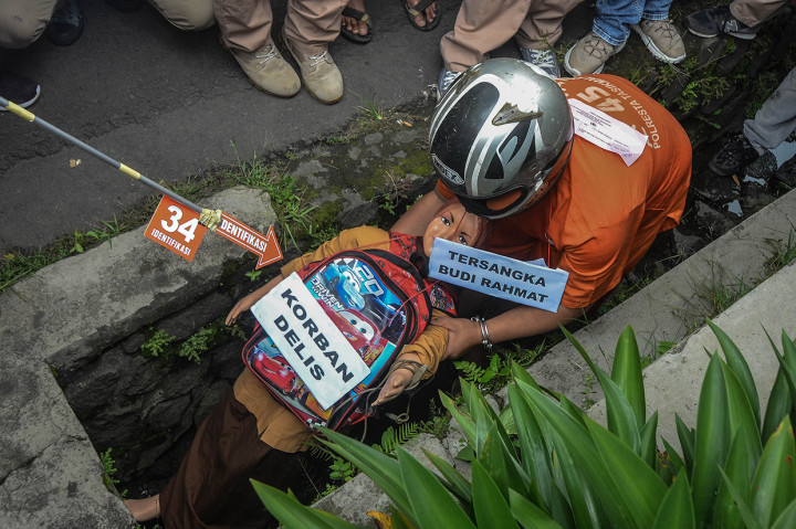 Kasus Pembunuhan Delis Sulistina Direkonstruksi