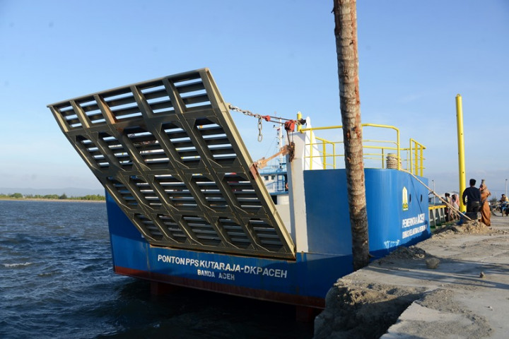 12 Penambang Pasir Timah Hilang di Laut