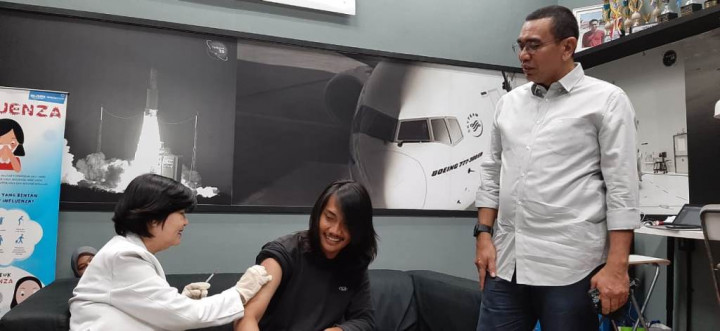 Kementerian BUMN Vaksin Wartawan