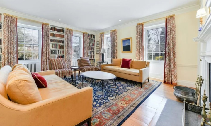 Rumah Berusia Ratusan Tahun Dijual Rp84,5 Miliar