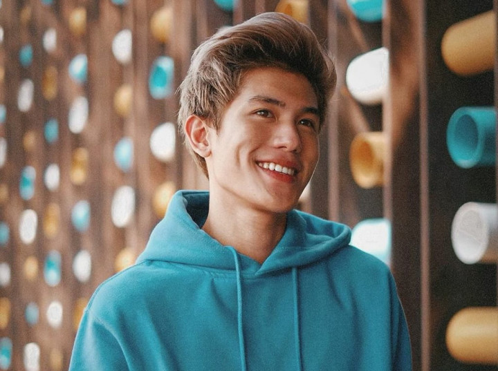 Julian Jacob Rilis Singel Fly Tango