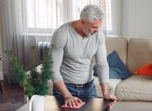 CDC: Cairan Pemutih dengan Air untuk Bersihkan Perabotan Rumah Tangga