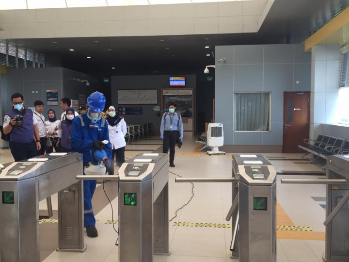 Penumpang Bersuhu Tubuh Tinggi 'Haram' Naik LRT Palembang