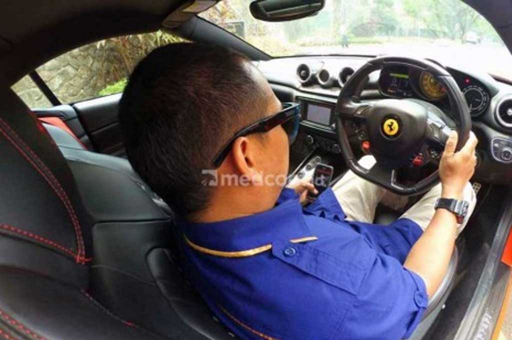 Posisi duduk yang tepat adalah tegak 90 derajat. Medcom.id/Ahmad Garuda