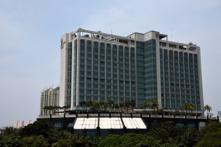 Tim Kemanusiaan Surya Paloh Serahkan Hotel untuk Penanganan Korona