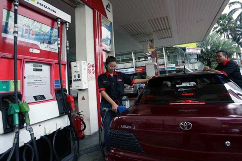 Gunakan jenis RON yang sesuai dengan spesifikasi mesin mobil. Dok. MI