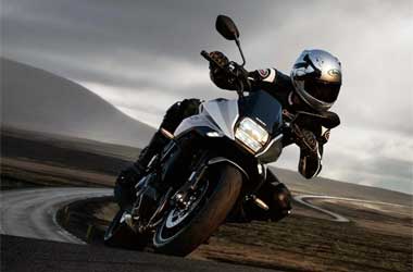 Yamaha, Honda, Suzuki dan Royal Enfield Tutup Pabrik di India