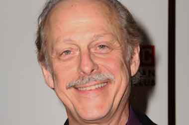 Seorang Aktor Veteran Meninggal karena Korona