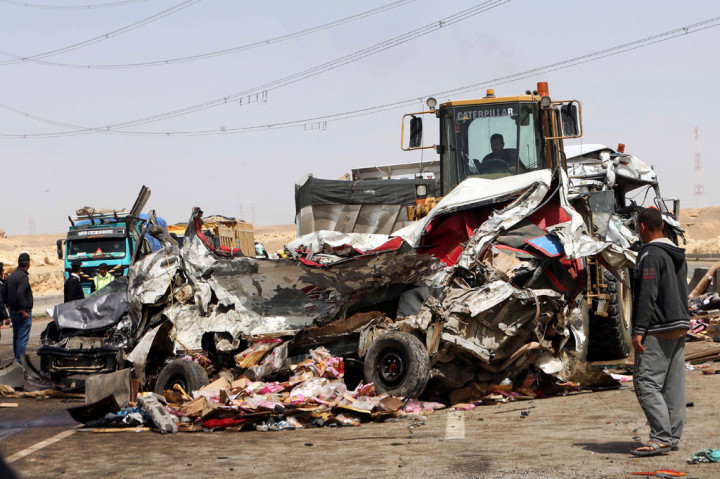 Tabrakan Beruntun di Kairo Tewaskan 18 Orang