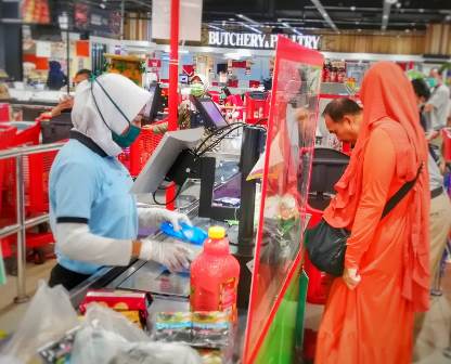 Carrefour Tetap Buka di Tengah Korona