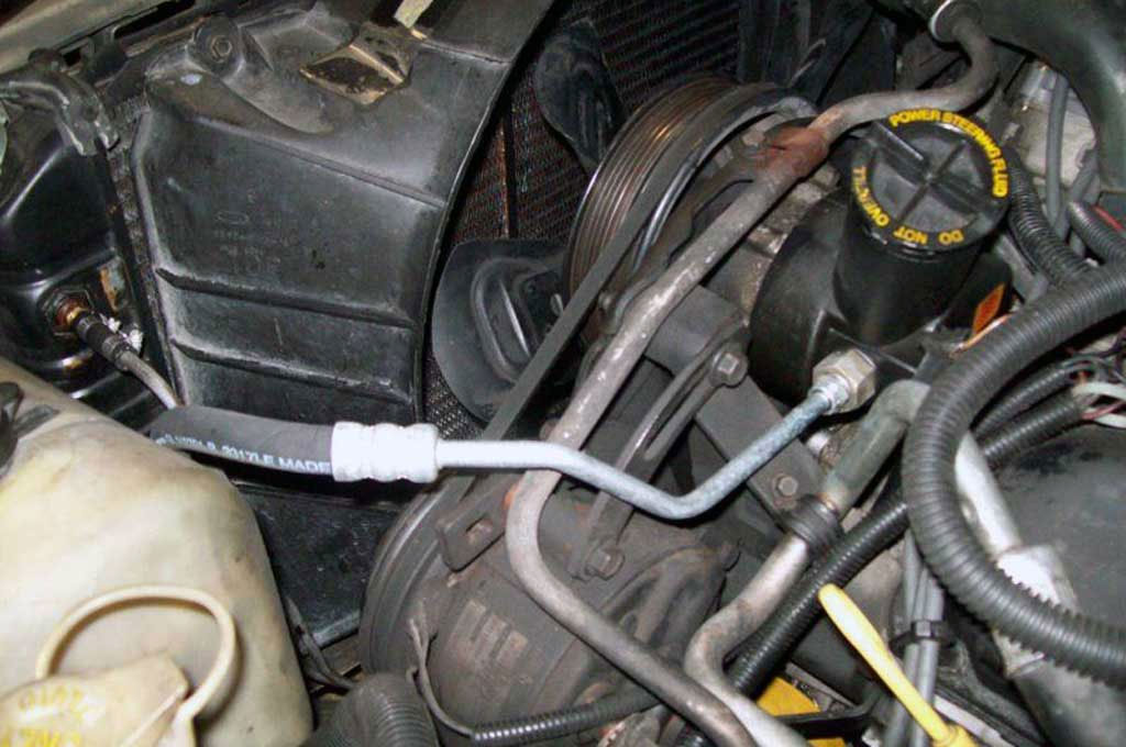 Power steering bermasalah, perhatikan beberapa komponen pendukungnya. Instructables