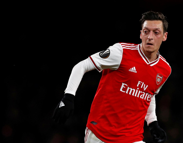 Mesut Oezil Dikaruniai Anak Pertama