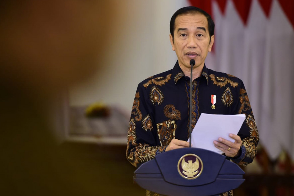 Jokowi Gratiskan Tagihan Listrik Pelanggan 450 VA 3 Bulan
