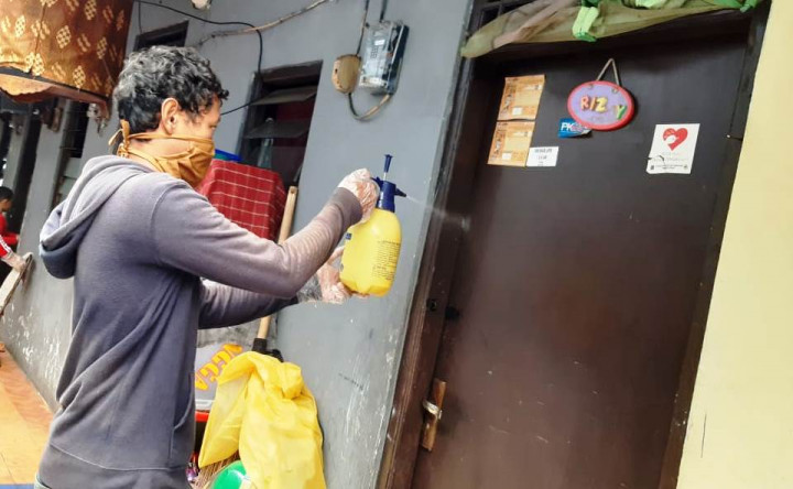 Berapa Lama Covid-19 Bisa Hidup di Benda Mati?