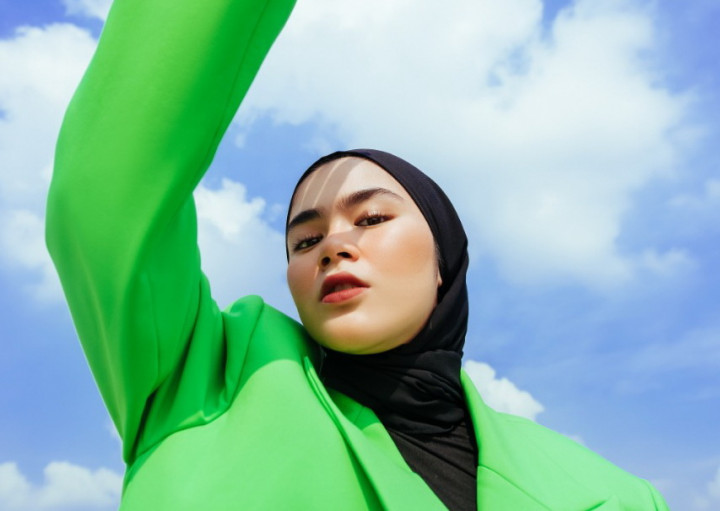 Energi Positif di Lagu Baru Sivia Azizah, Love Jokes