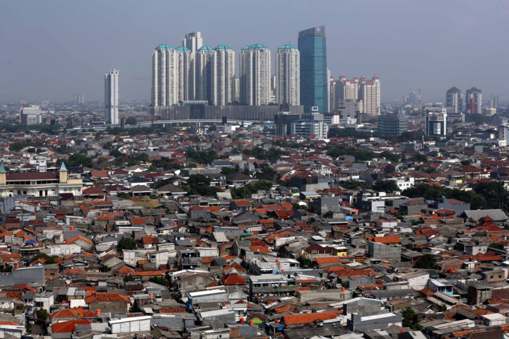 ADB: Ekonomi Negara Berkembang di Asia Tertekan Covid-19