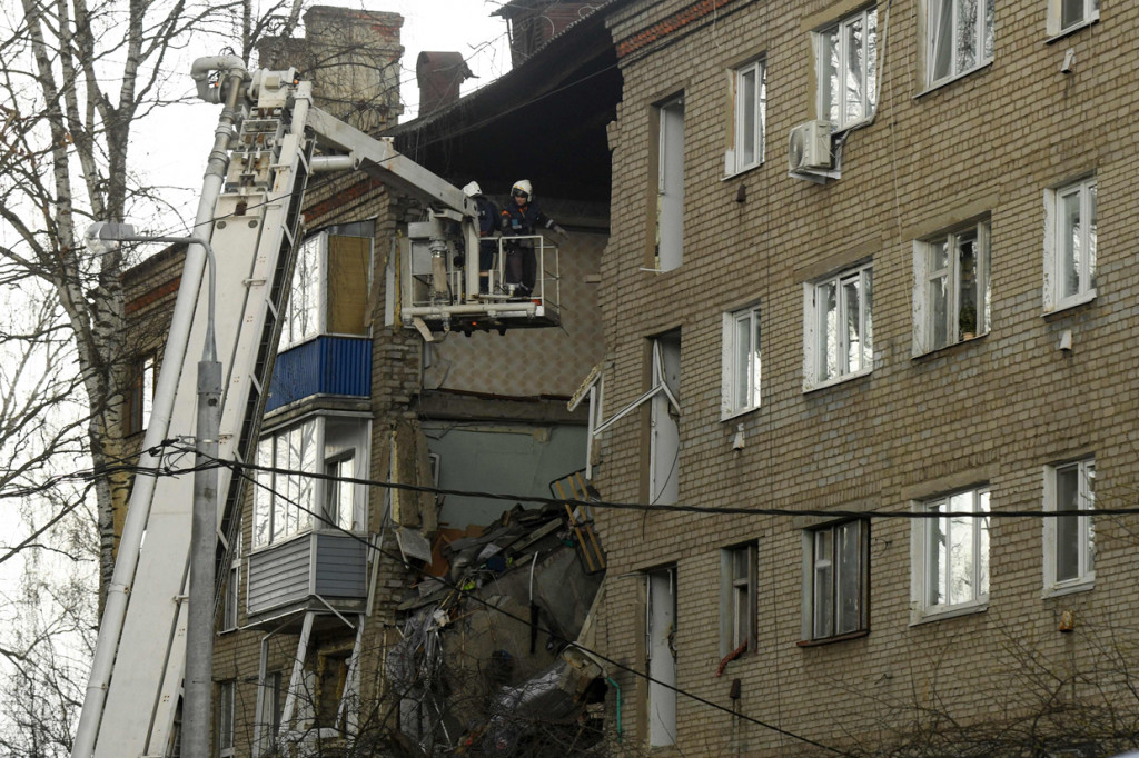 2 Orang Tewas dalam Ledakan Gedung di Rusia