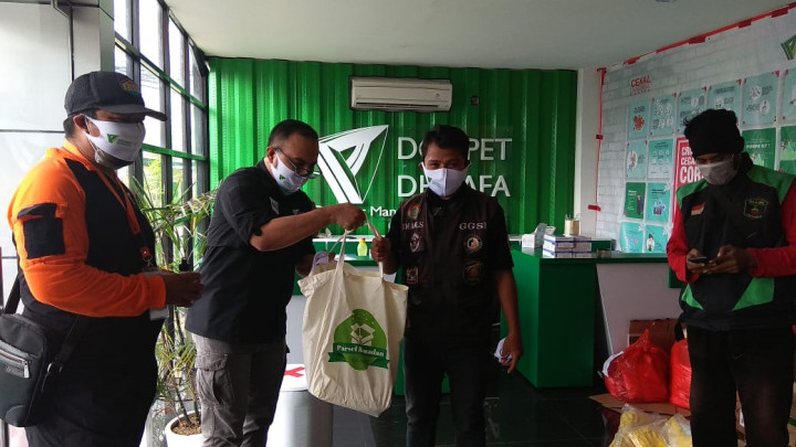 Terimbas Covid-19, Dompet Dhuafa Rangkul Ojek <i>Online</i>